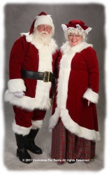 traditional-mr-mrs-claus